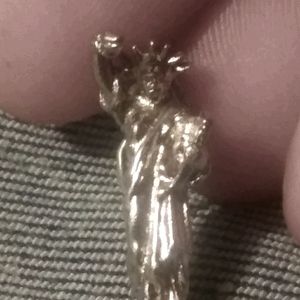 Vintage Statue of Liberty Charm